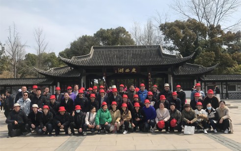 与春不晚 宜下江南|三月球速体育
旅游季，欢乐出发~