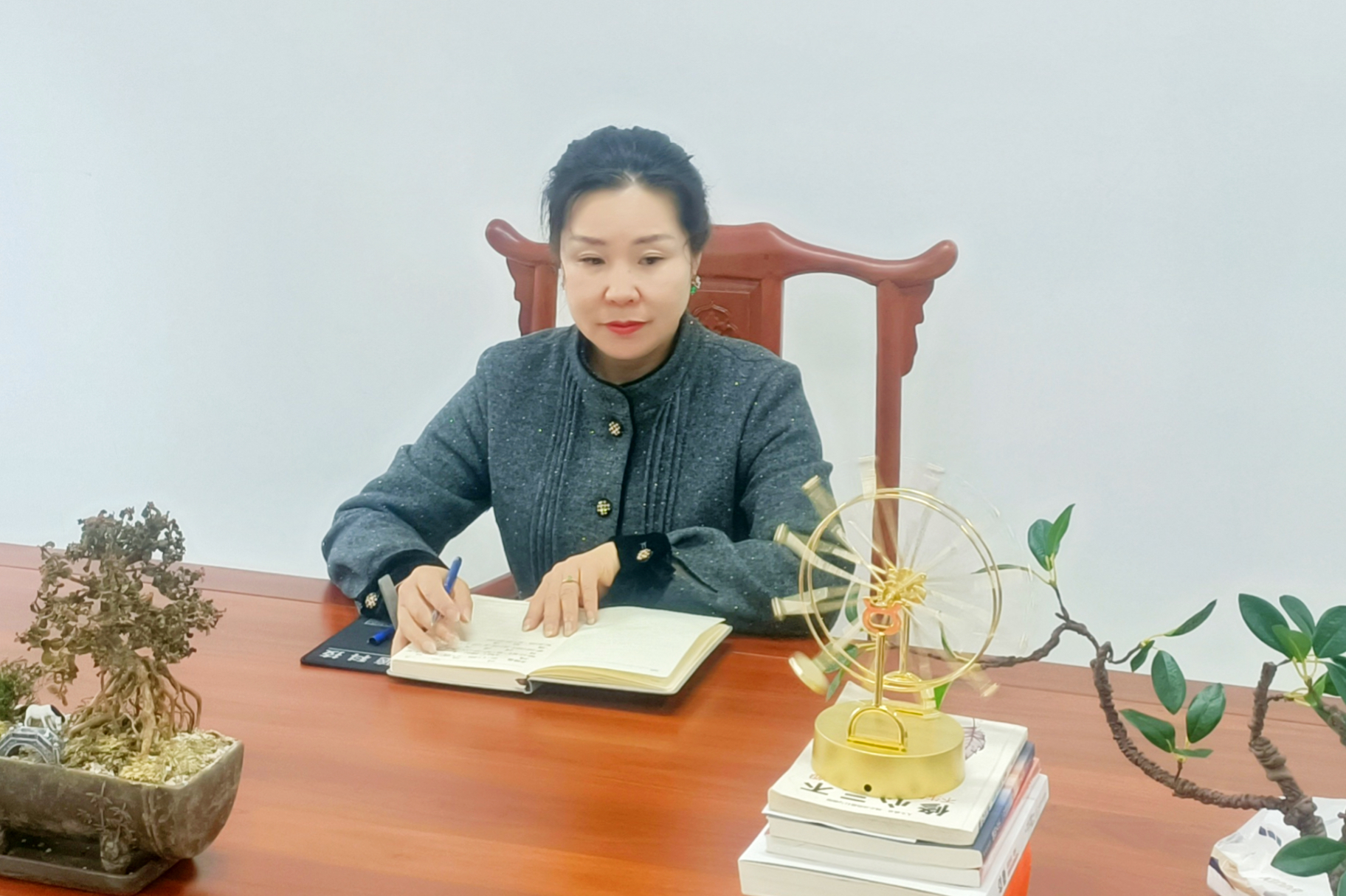 真正的热爱，铸就销售女王——访球速体育
电缆营销经理杨华
